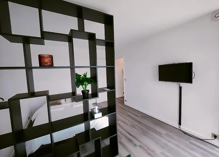 Charmant Studio au coeur de la Défense / Paris