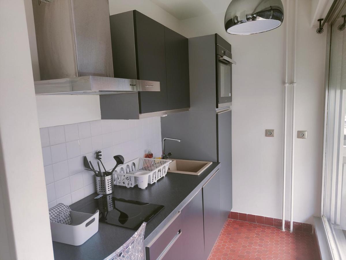 Au Coeur De La Defense / Paris Apartment Courbevoie